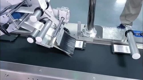 全自動平面貼標機 每秒一個，速度與效率終極致勝！